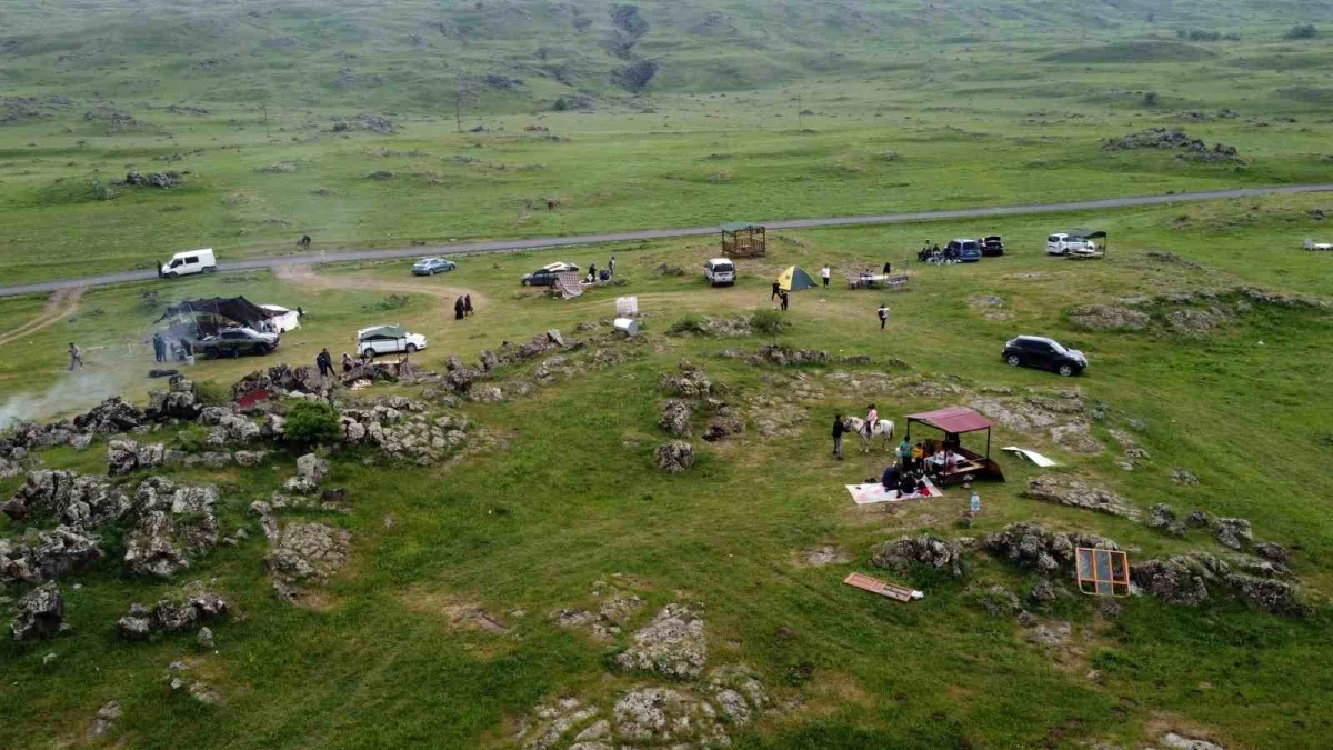 Ağrı Dağı Terör Tehlikesi Sonrası Piknik Yeri Haline Geldi
