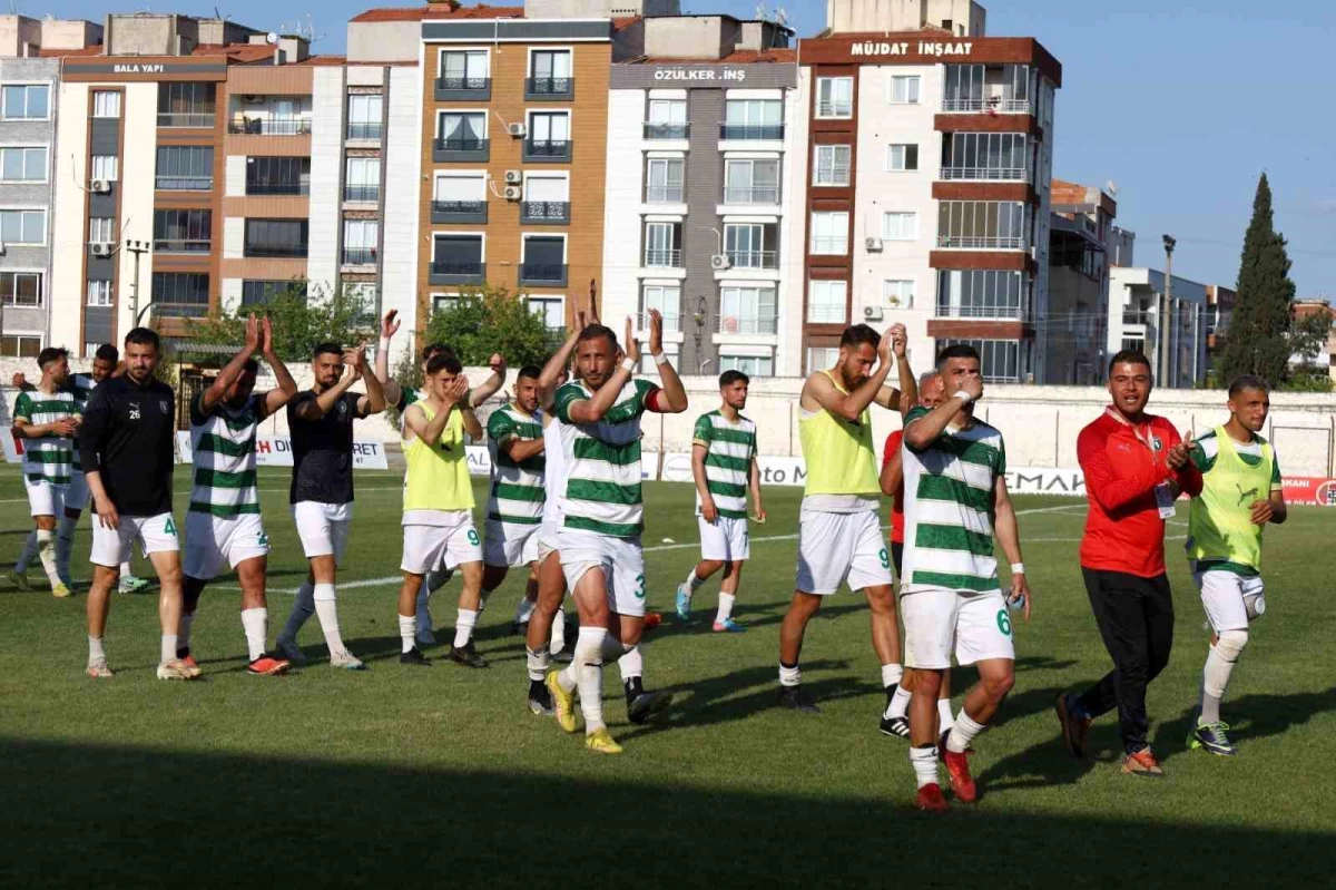 Turgutluspor, Efeler 09 Spor’a mağlup olarak TFF 2. Lig’e yükselme şansını kaybetti