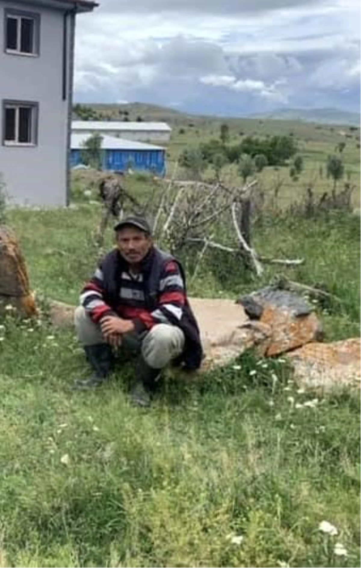 Çankırı'da tohumlama makinesinin altında kalan yaşlı adam hayatını kaybetti