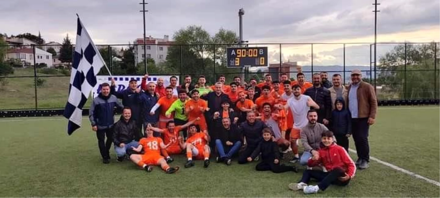 Vitraspor, Söğütspor’u 3-0 yenerek şampiyon oldu
